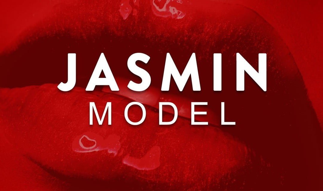 Sexy profile pic of ZairaMist
